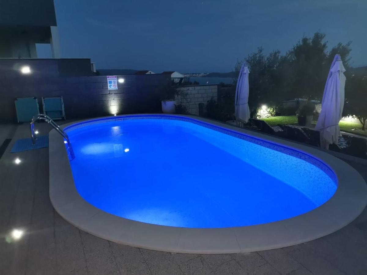 Apartment Ruza - Pool Donji Seget Exterior foto