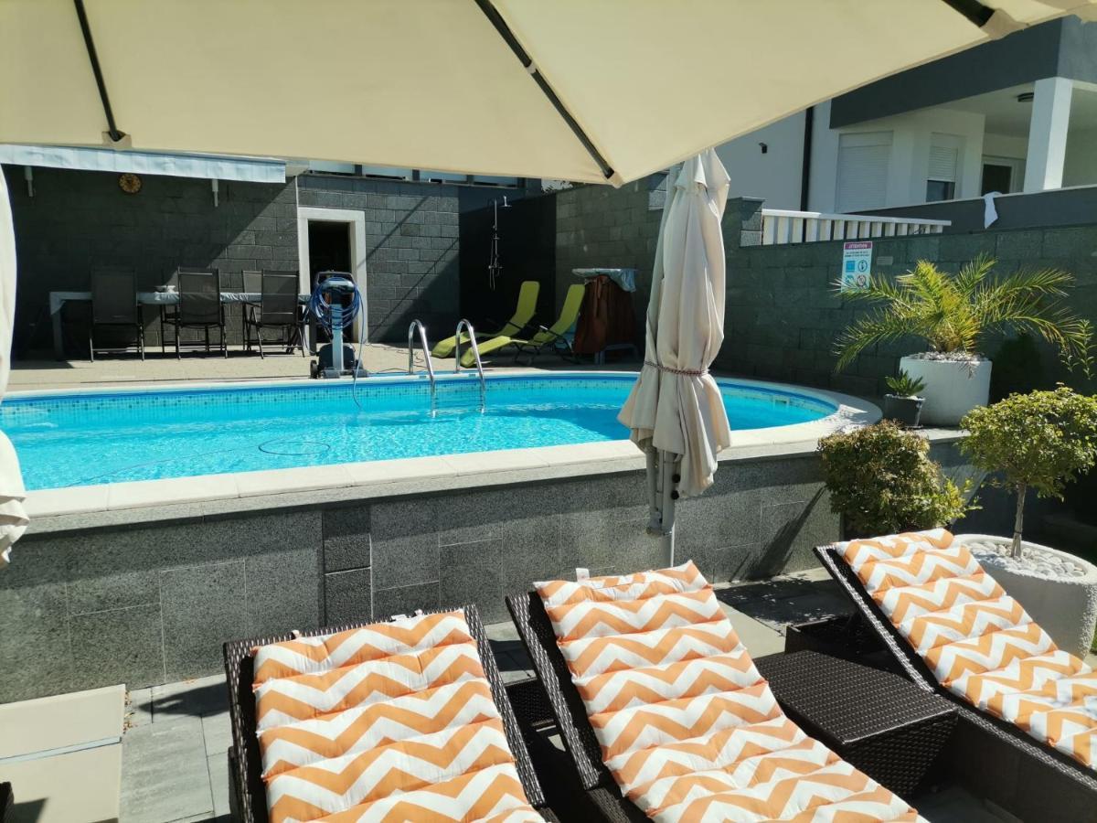 Apartment Ruza - Pool Donji Seget Exterior foto